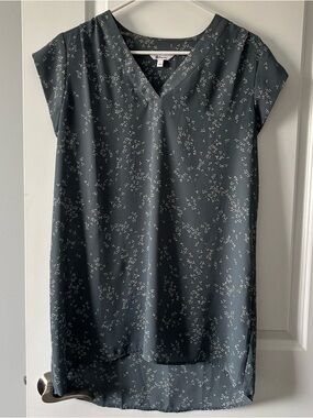 Reitmans Tunic V-Neck Cap Sleeve Women’s Top